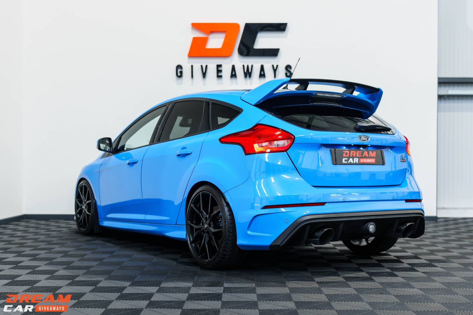 Win this Mk3 Ford Focus RS & £1,000 - Only 999 Entries