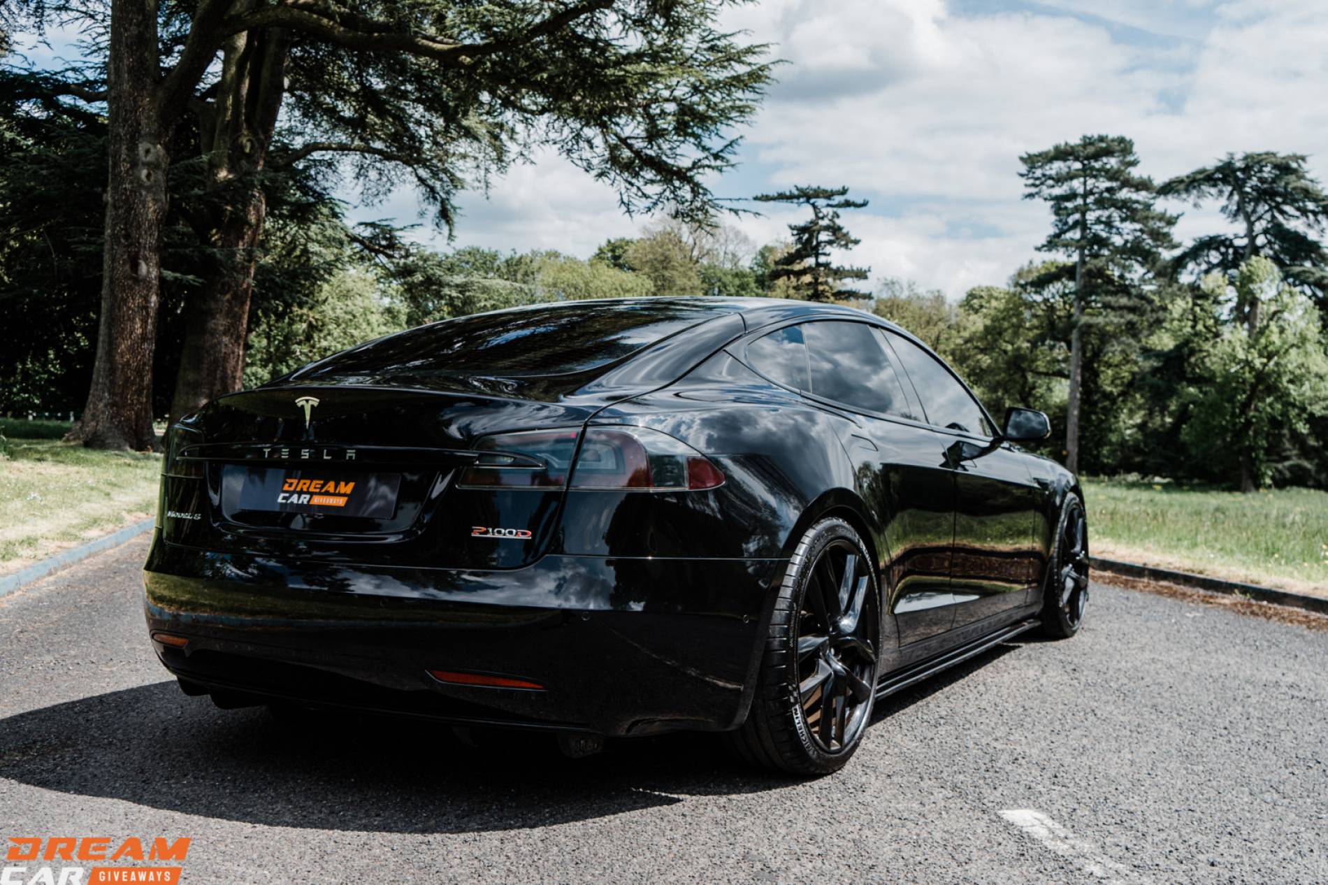 Tesla Model S P100D + £2500 OR £60,000 Tax Free Cash