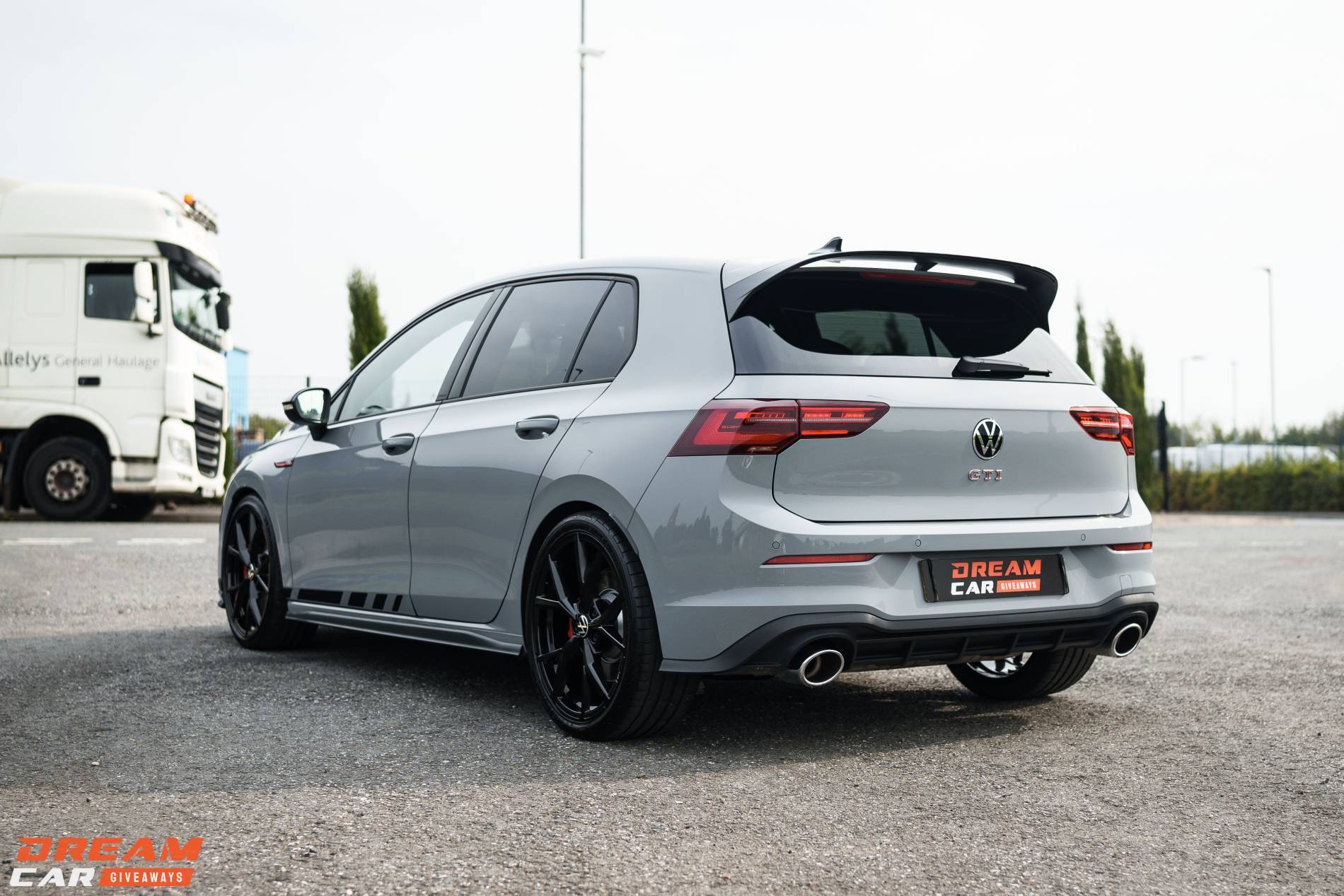Win this 2022 Volkswagen Golf GTI Clubsport & £1,000 or £30,000 Tax Free