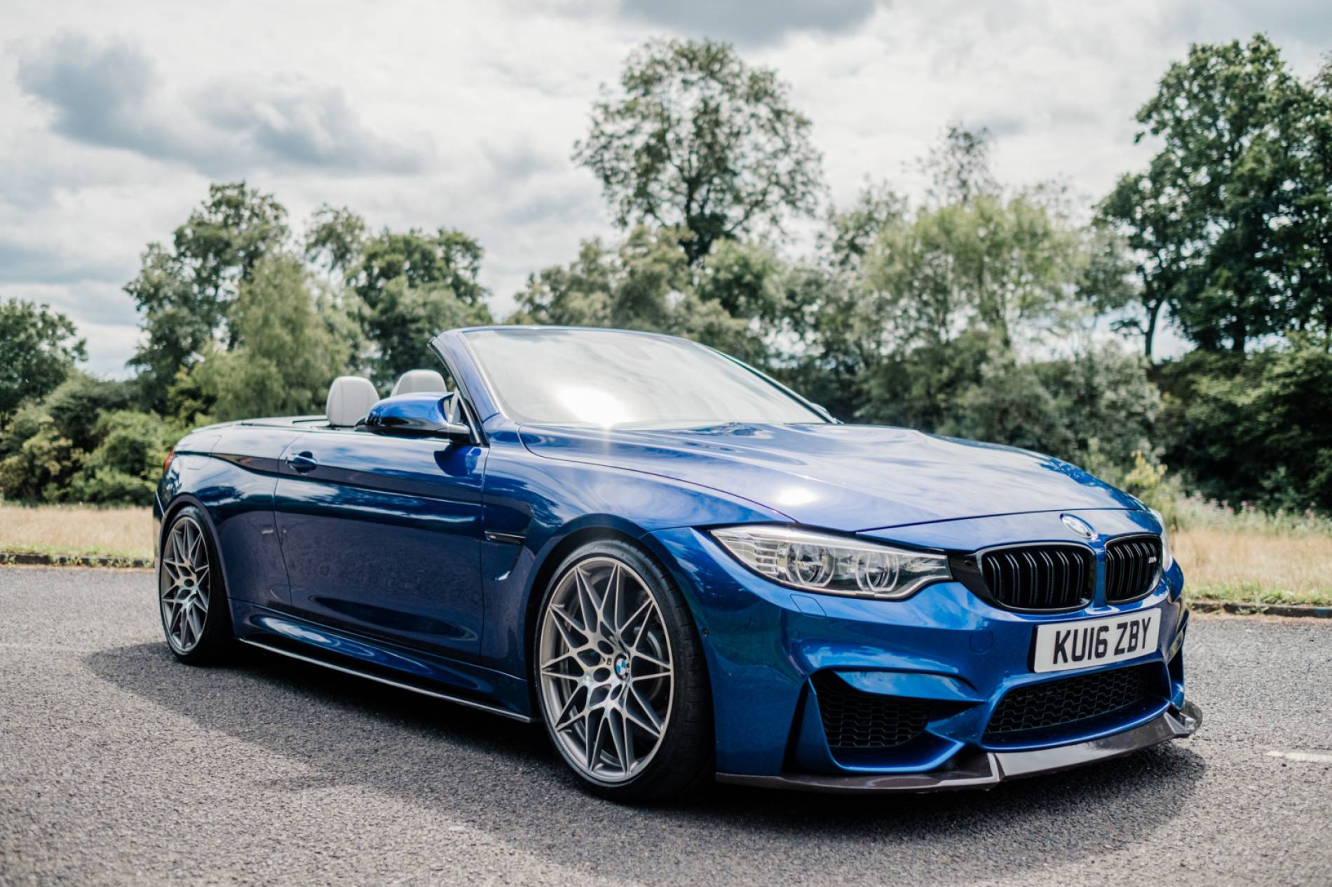 BMW M4 Competition Cab