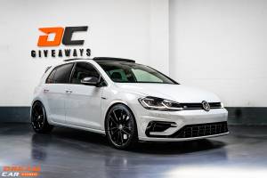 2019 Volkswagen Golf R & £1000 or £28,000 Tax Free