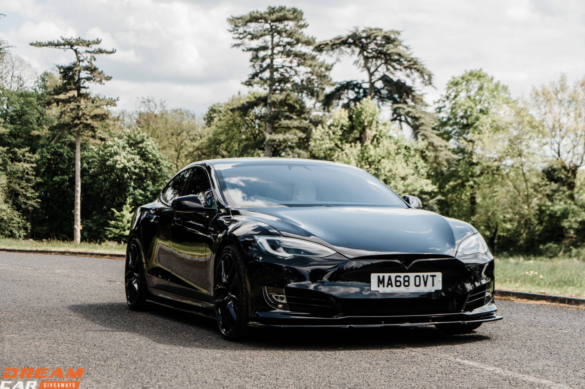 Tesla Model S P100D + £2500 OR £60,000 Tax Free Cash