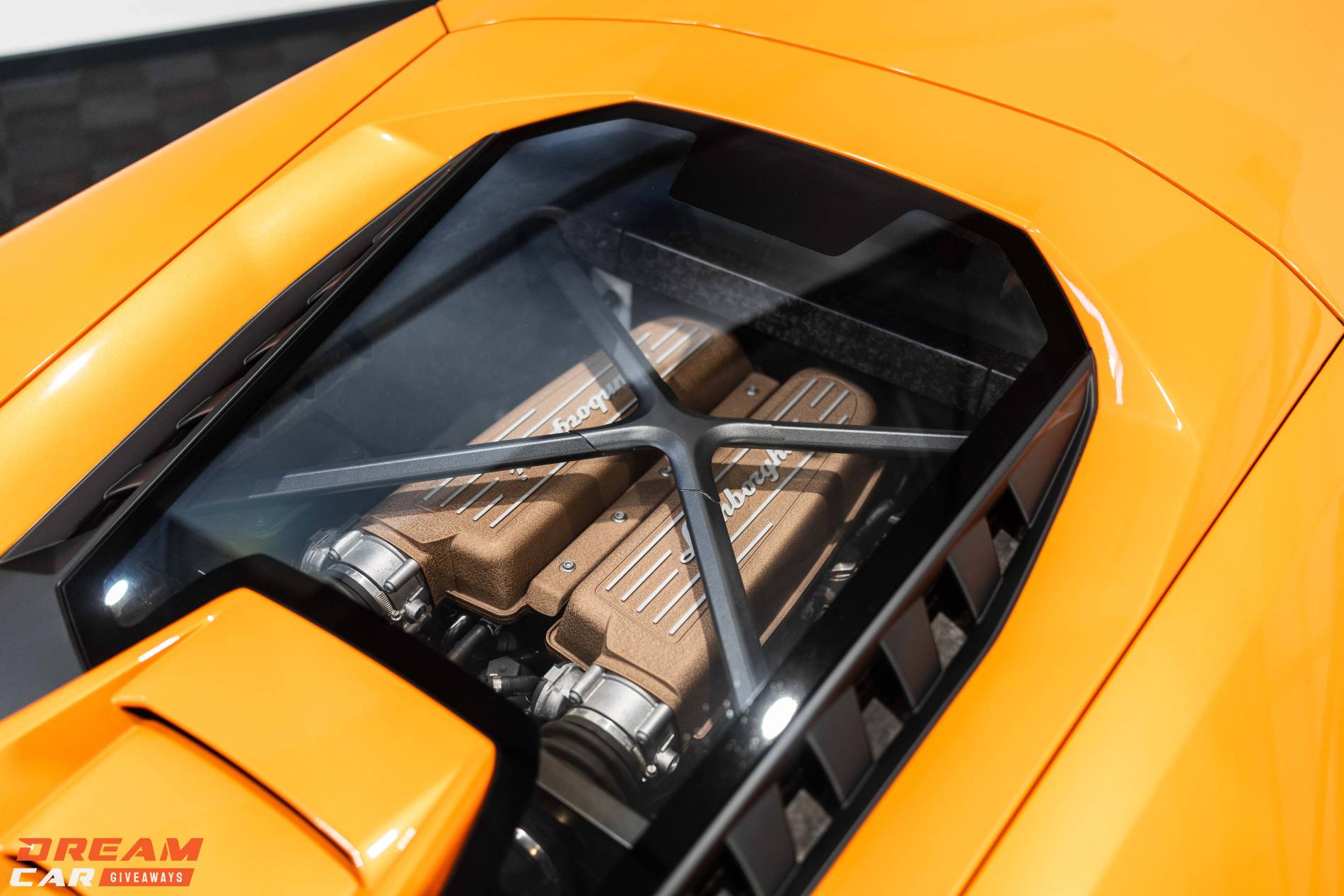 Lamborghini Huracan Performante & £10,000 or £160,000 Tax Free