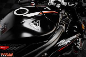 2018 Triumph Speed Triple RS & £1,000 or £7,000 Tax Free