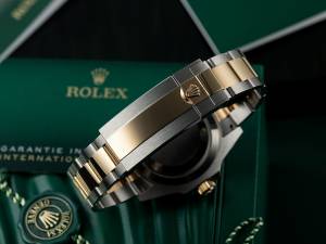 SUBMARINER DATE 41 - 2021 or £11,500 Tax Free
